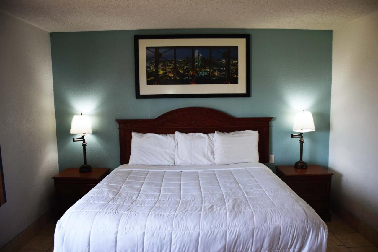 American Best Inn By Oyo I-35 Perry Near Lake Mcmurtry Ngoại thất bức ảnh