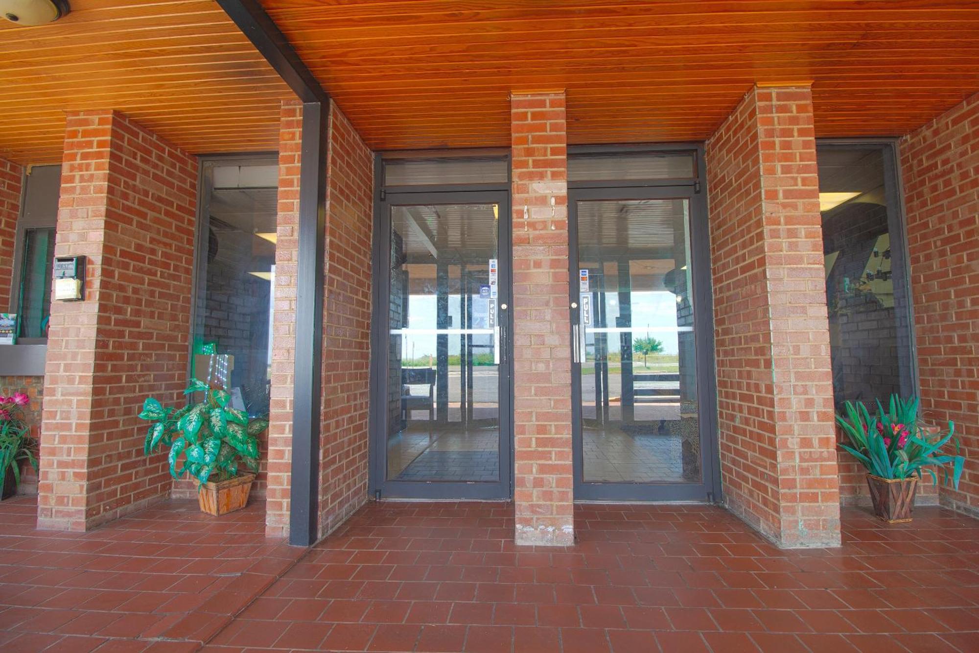 American Best Inn By Oyo I-35 Perry Near Lake Mcmurtry Ngoại thất bức ảnh